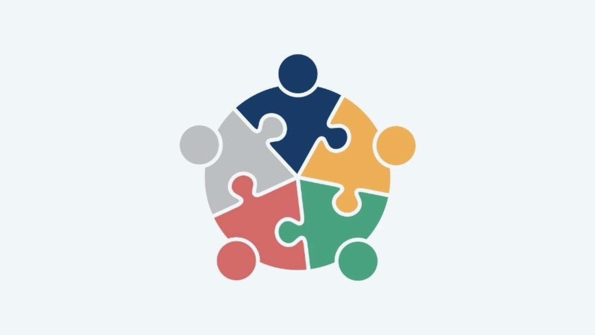 Circle of people fitting like a jigsaw