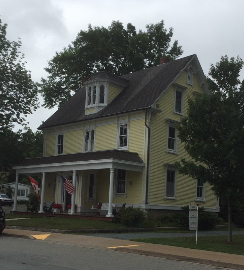 Photo of 680 Main Street